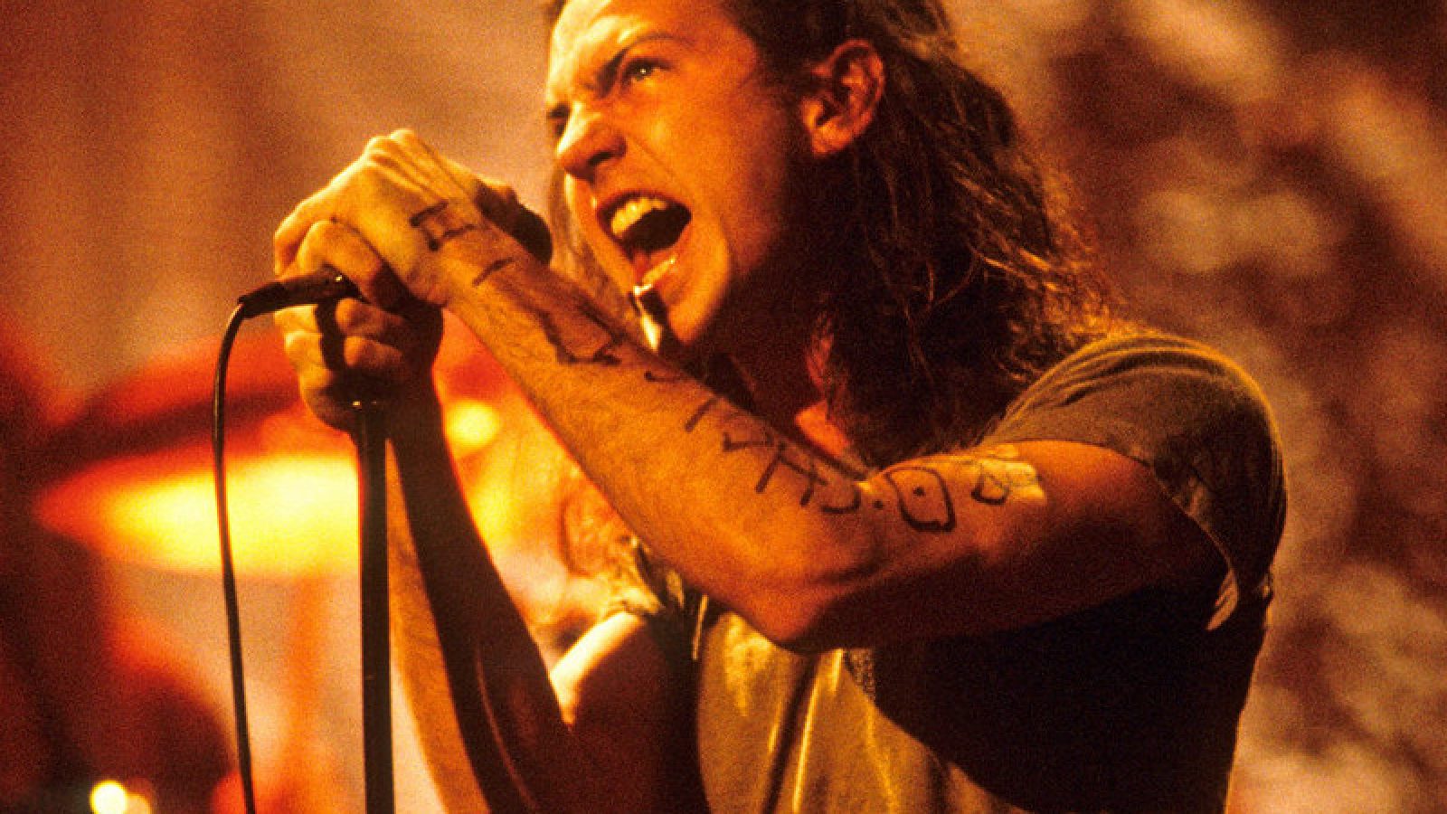 Pearl Jam: MTV Unplugged - March 16, 1992