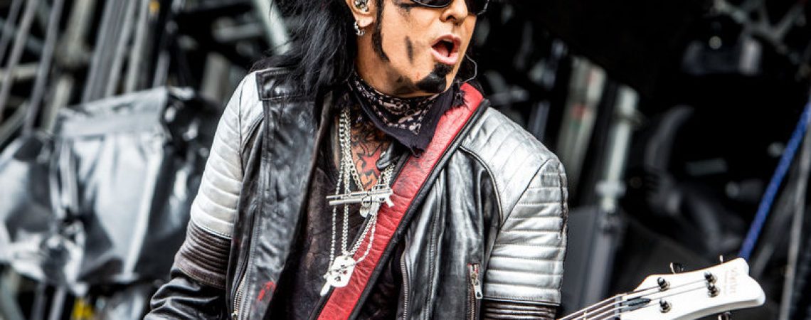 Sixx:A.M. performs live at Gods of Metal 2016