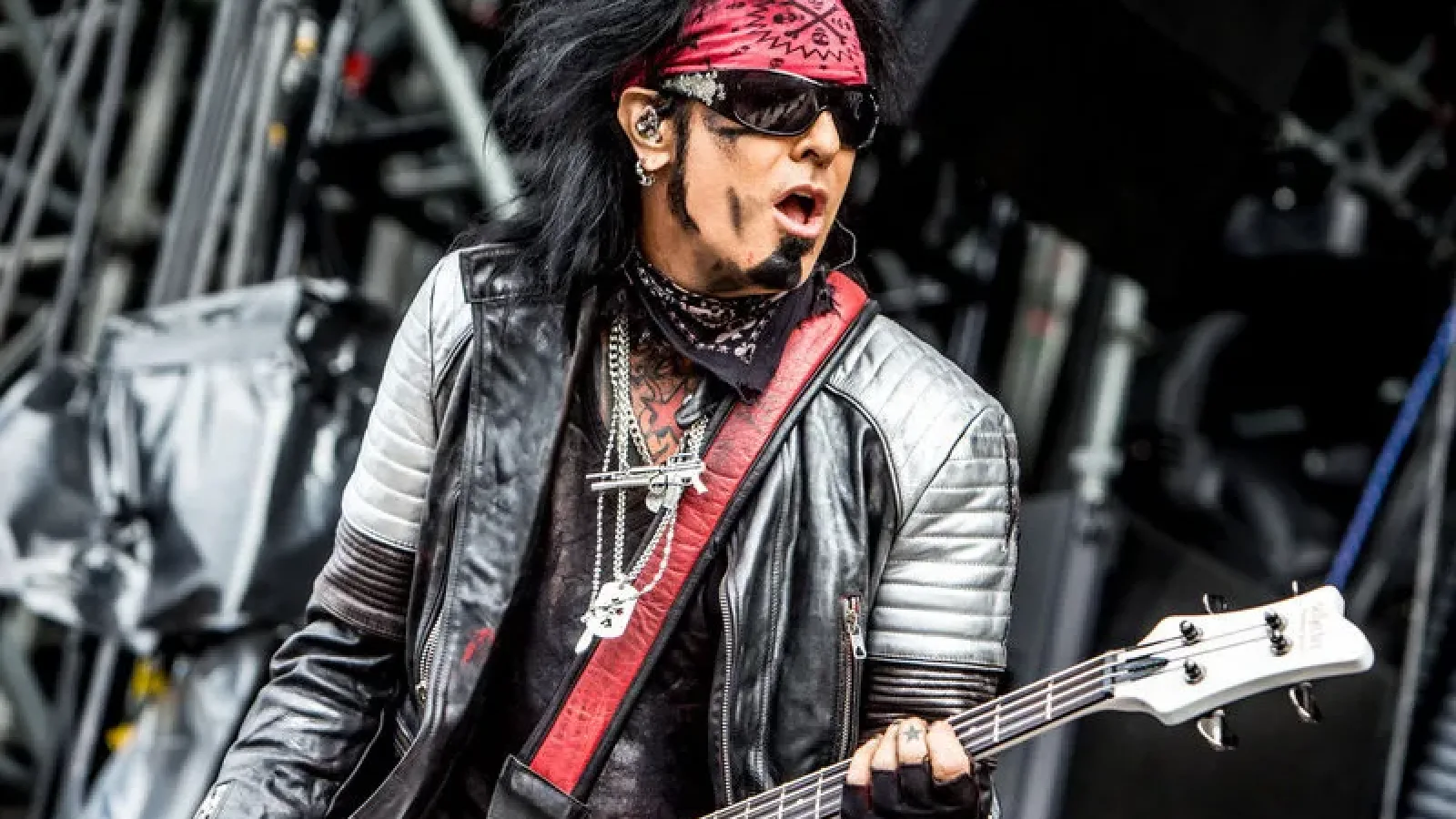 Sixx:A.M. performs live at Gods of Metal 2016